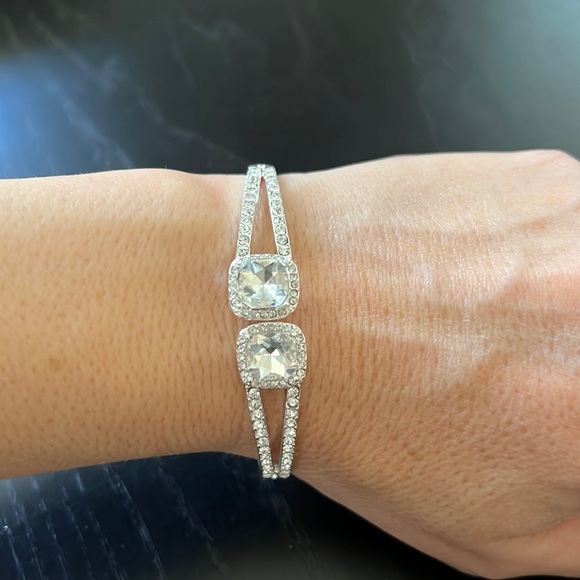 Crystal bracelet Anne Klein - Picture 3 of 6